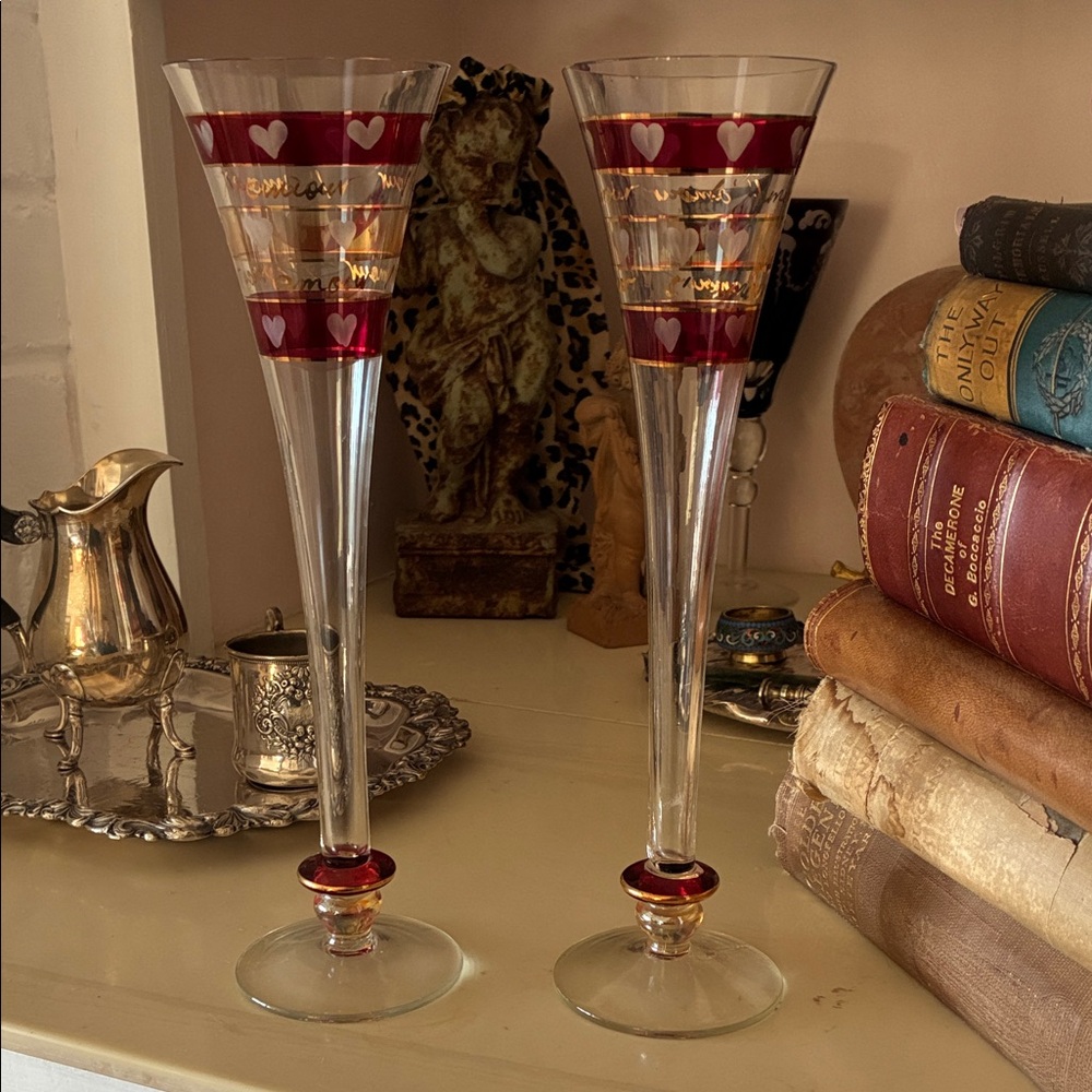 Pair of  l’amour Champagne Flutes